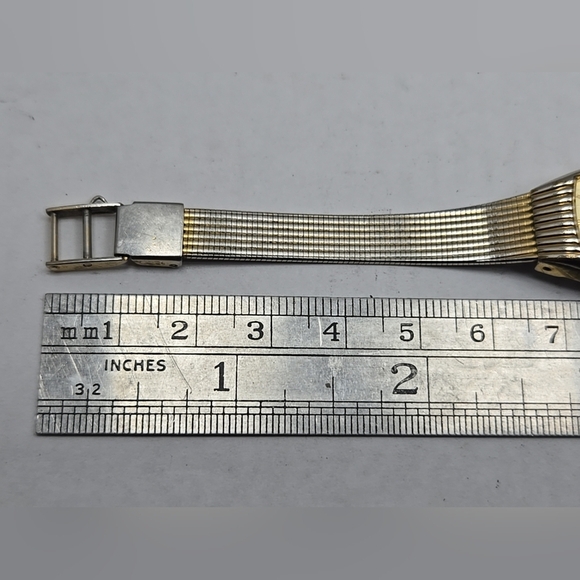 Caravelle By Bulova 48L98 Womens Quartz Watch Gold Silver Tone New Battery Works - Picture 8 of 9